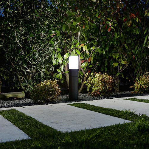 Illuminare il giardino di casa con lampioni Perenz Match 6786