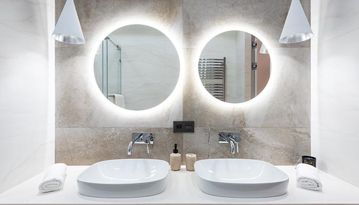 Come illuminare il bagno di casa